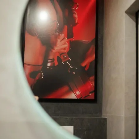Апартаменти Myfreedom Поруч Із Метро Почайна Kyiv Room photo