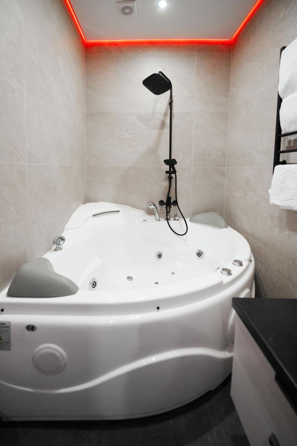 Apartment Myfreedom стильні в жк Doc-32 Kyiv